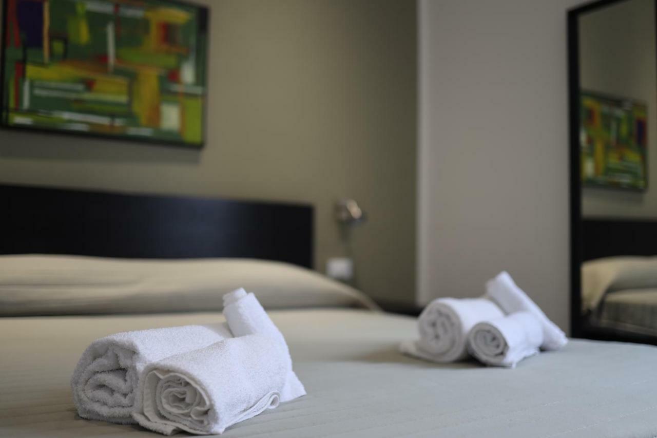 Cavour37 Rooms Palermo Exterior photo