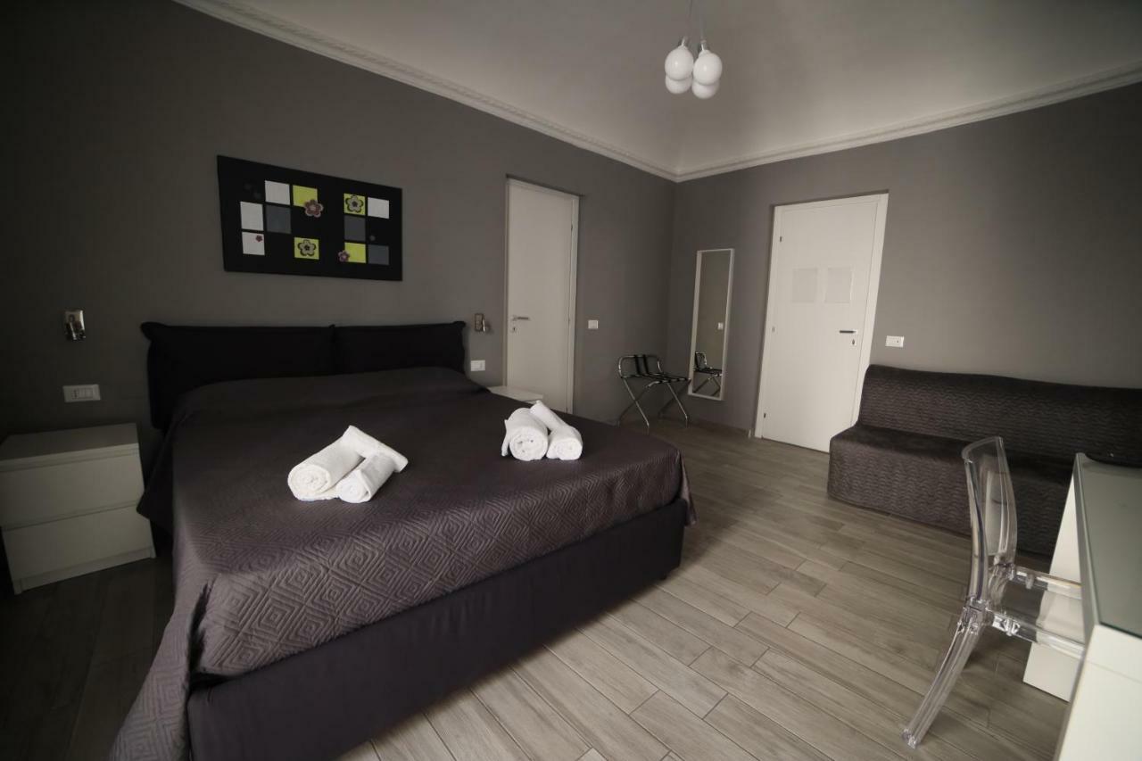 Cavour37 Rooms Palermo Exterior photo